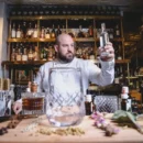 Funkcionalni bar, Vladimir Simić