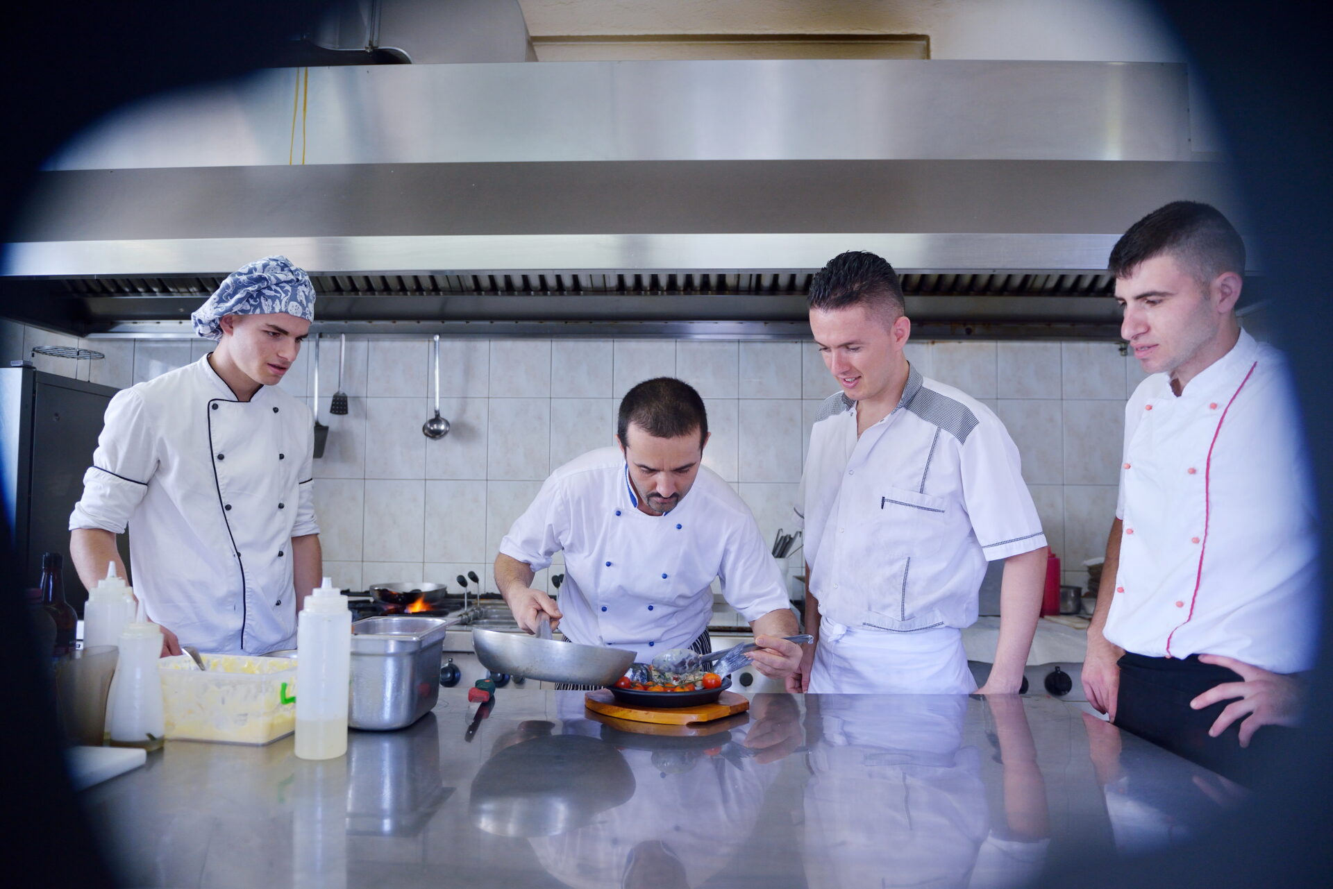 vecteezy chef preparing food 12087637