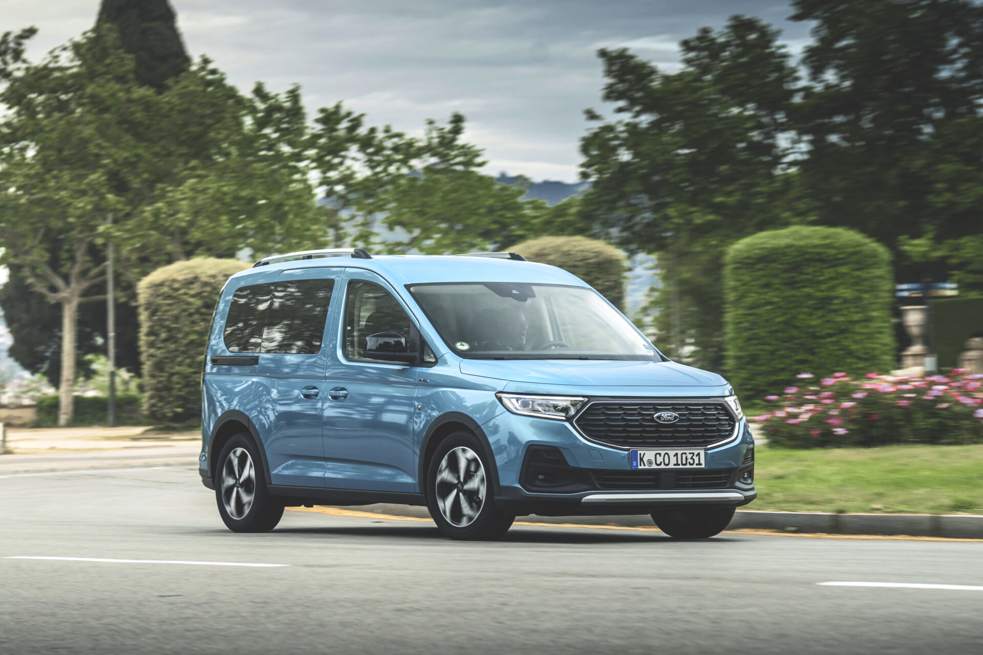 Više od prevoza: Kako komercijalna vozila postaju deo poslovne strategije 7 Ford Tourneo Connect kao moderno komercijalno vozilo