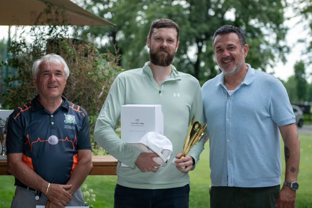 Nagrađeni učesnici golf turnira sa Tikveš vinima