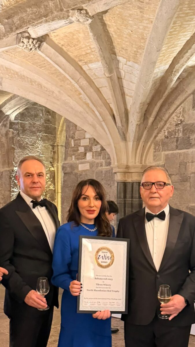 Svetozar Janevski, Dragana Janevska, Kiril Stavrev na dodelu nagrade za Babuna Red 2023