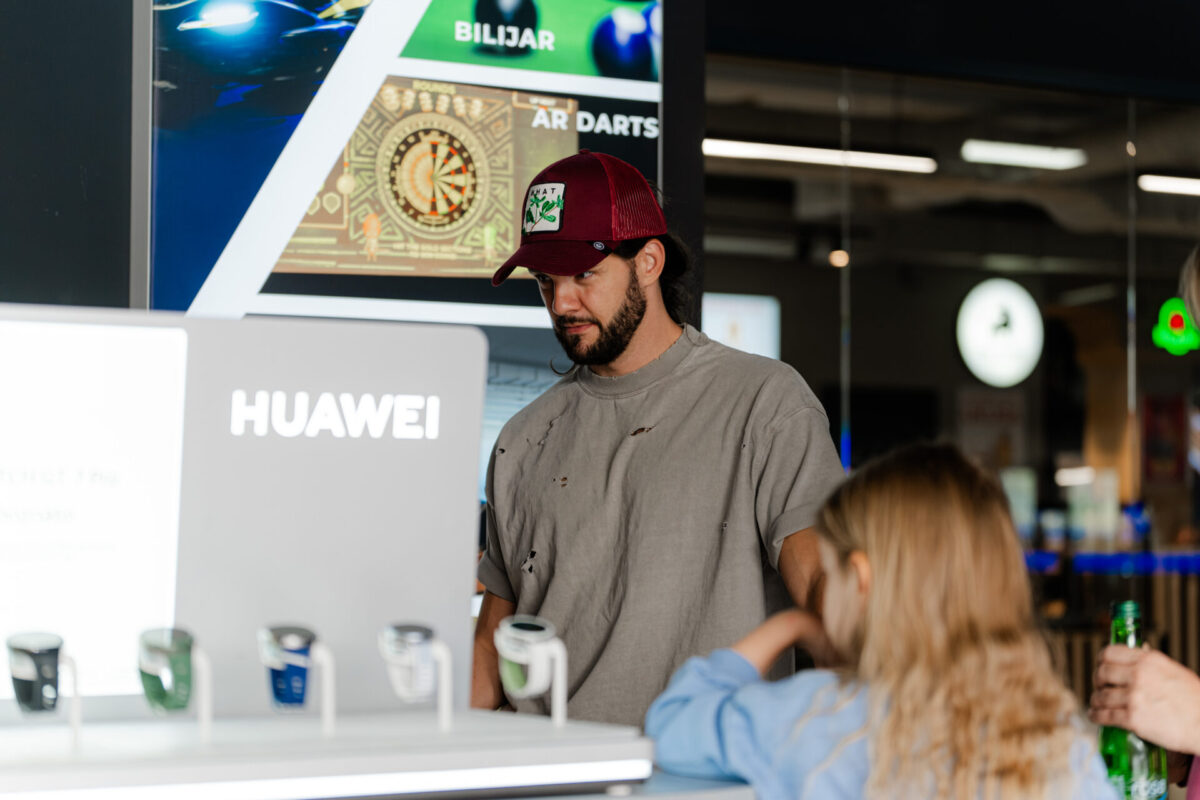 Huawei Watch Kids X1 sa rotirajućim ekranom